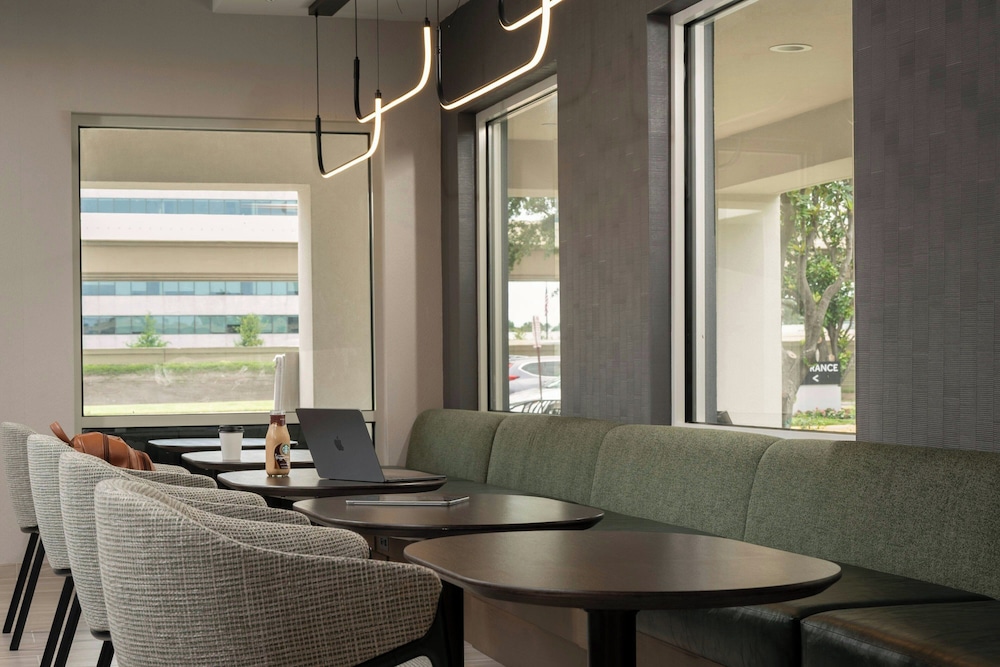 Springhill Suites Houston Brookhollow - photo 16