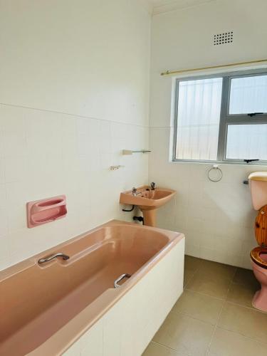 Leisure Lodges Middle Room