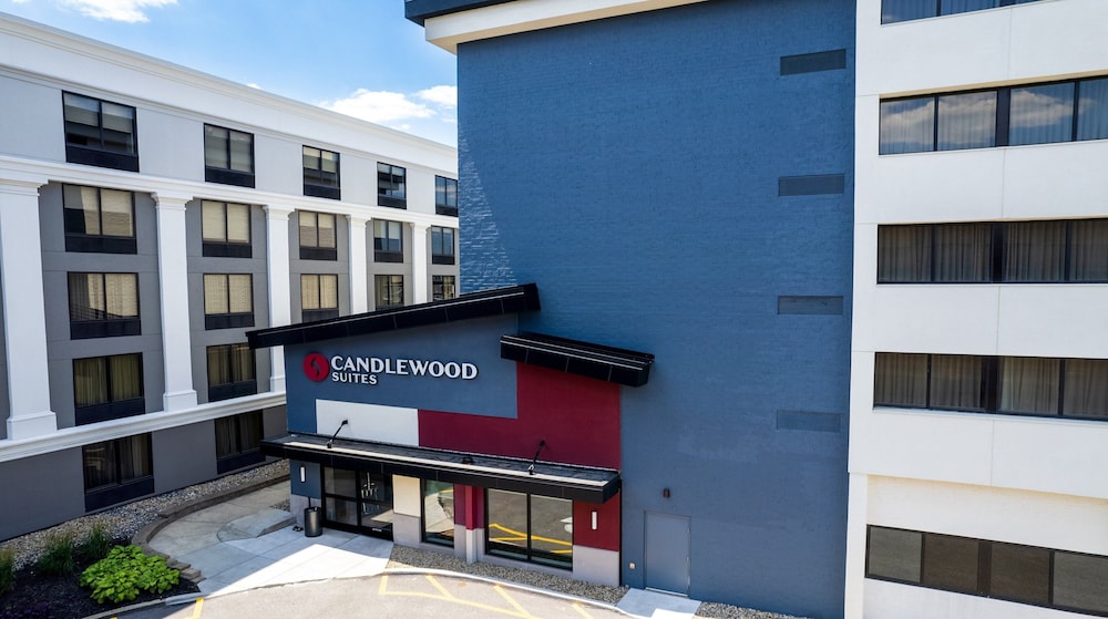Candlewood Suites Cleveland South Independence by IHG - photo 37