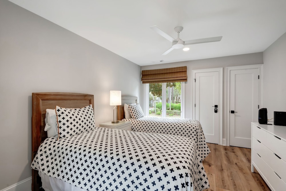 10 Turtle Lane at The Sea Pines Resort - photo 9