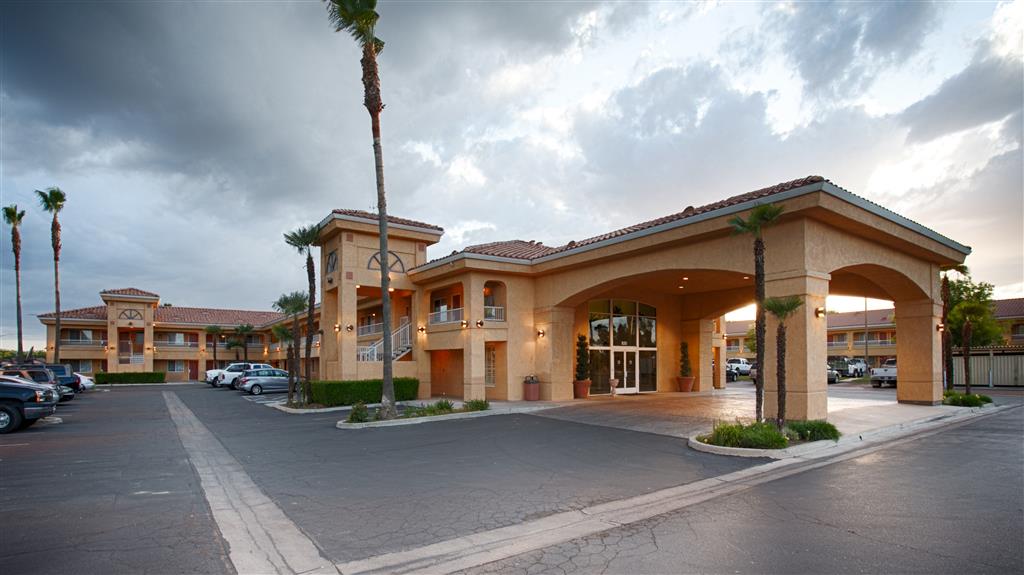 Best Western Inn & Suites Lemoore - photo 34