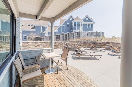 Lighthouse Suites at Pine Point - photo 5