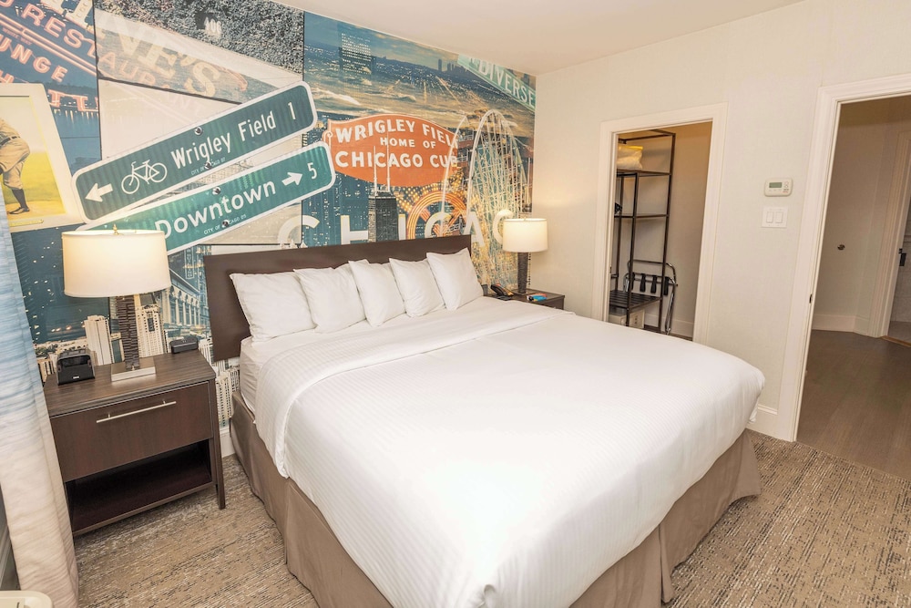 Hotel Versey Chicago Lincoln Park - photo 23