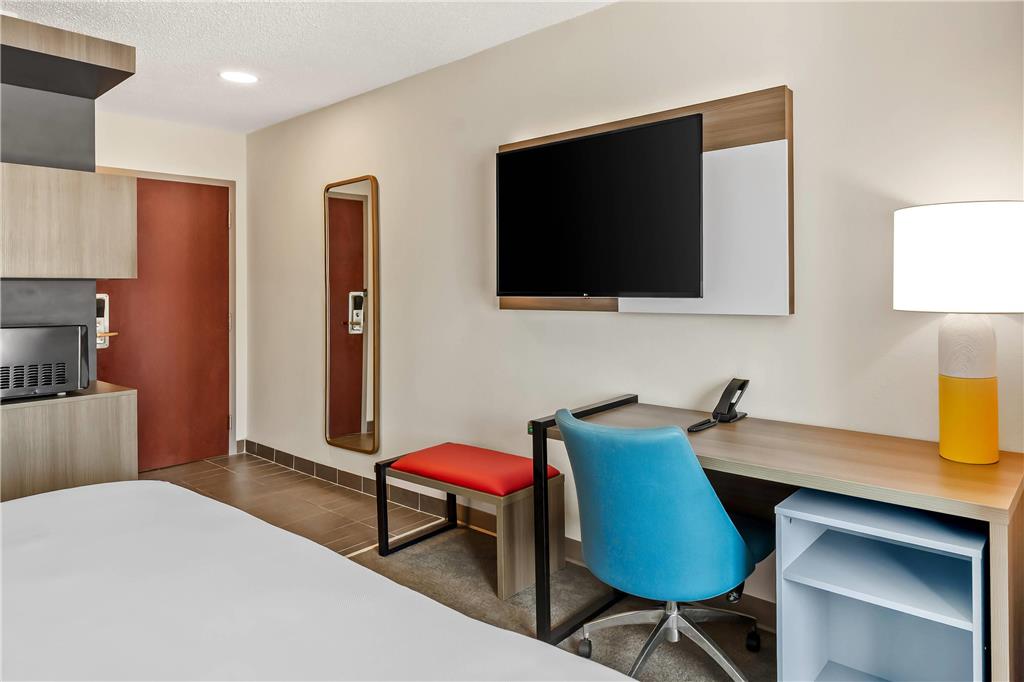 Comfort Inn Emporia - photo 25