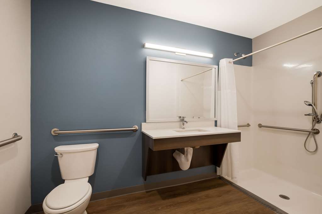 WoodSpring Suites Moreno Valley - photo 21