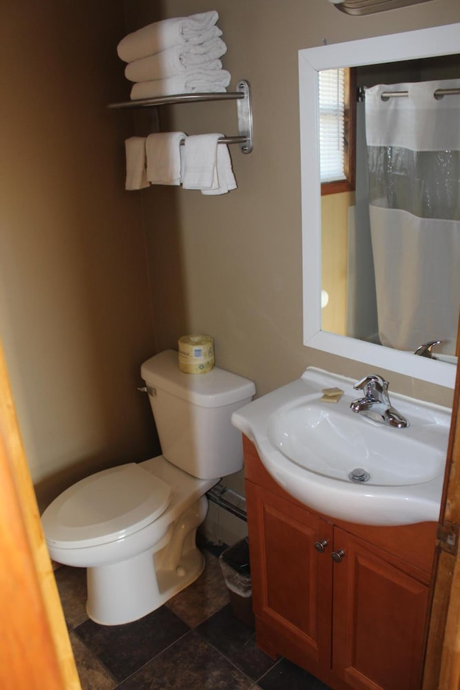 Eastwood Inn Of Wadena - photo 15