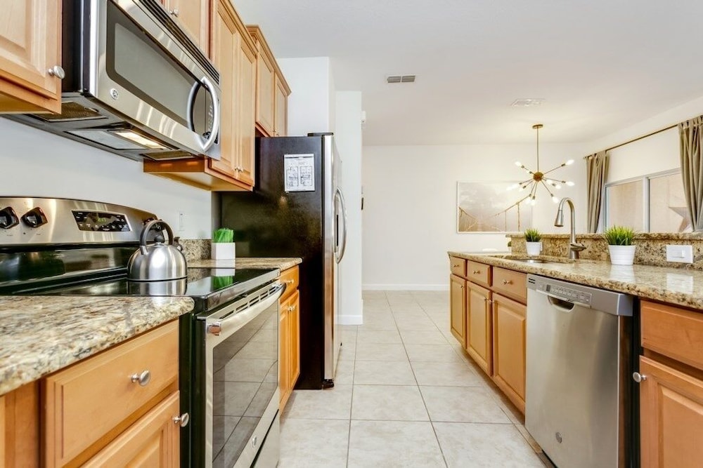 Paradise Palms Resort Town Home With Pool 4 Bedroom Townhouse by Redawning - photo 17