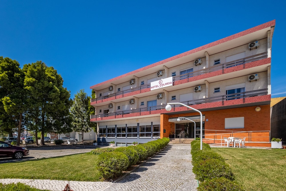 Hotel Colmeia — Monte Real — photo 4