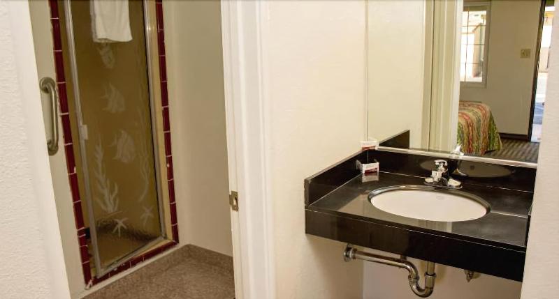 King's Rest Motel - photo 18