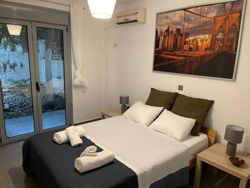 Stylish apt with Garden Hilton area. near Metro — 4-Star Luxury Hotel in Athens, Greece