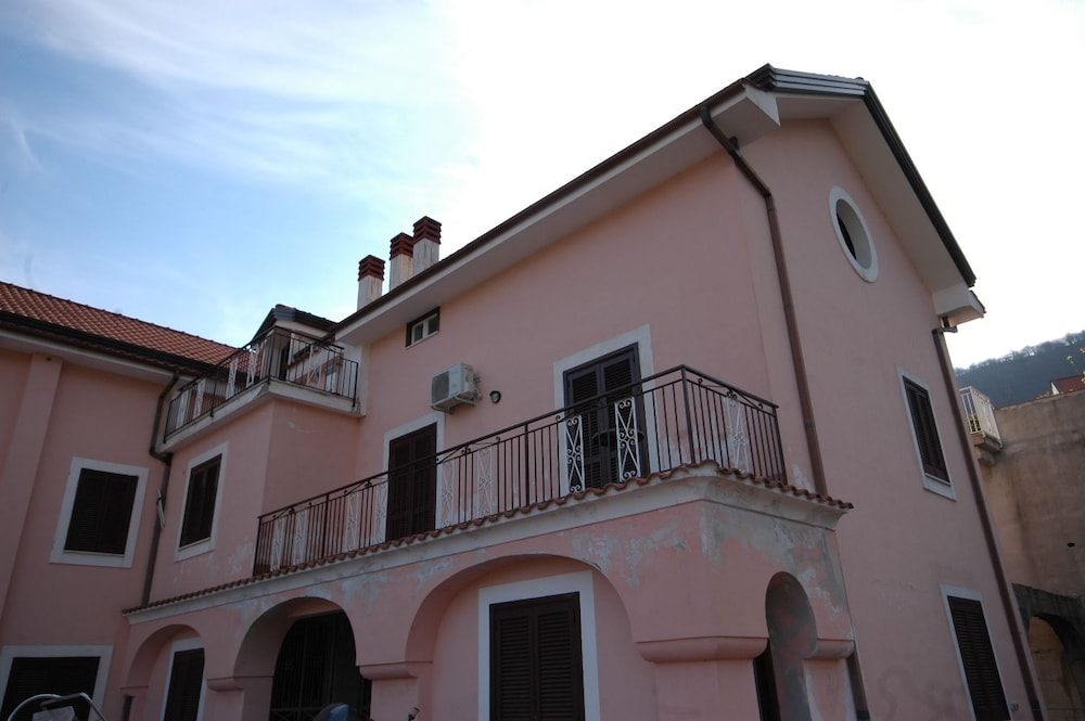 Case Vacanze Angiola - carbon neutral hotel in Tramonti