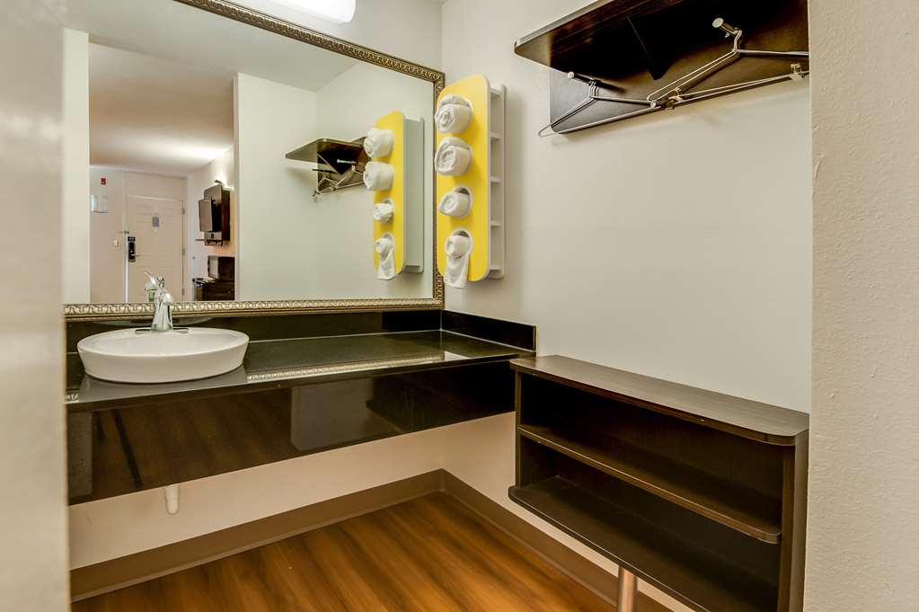 Motel 6 Jennings LA - photo 24