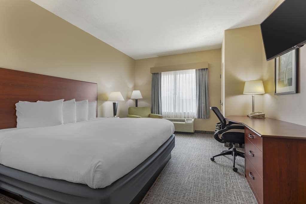 Best Western Franklin Town Center Hotel & Suites in Franklin, United States