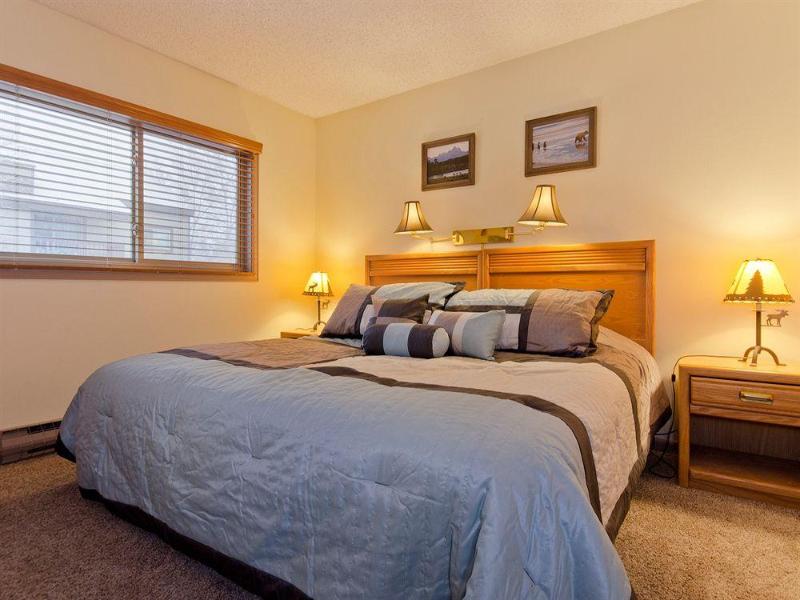 Shadow Run Condominiums by Mountain Resorts