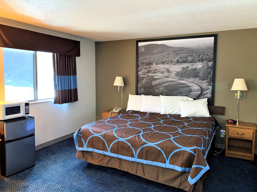 Super 8 by Wyndham Martinsville VA - photo 8
