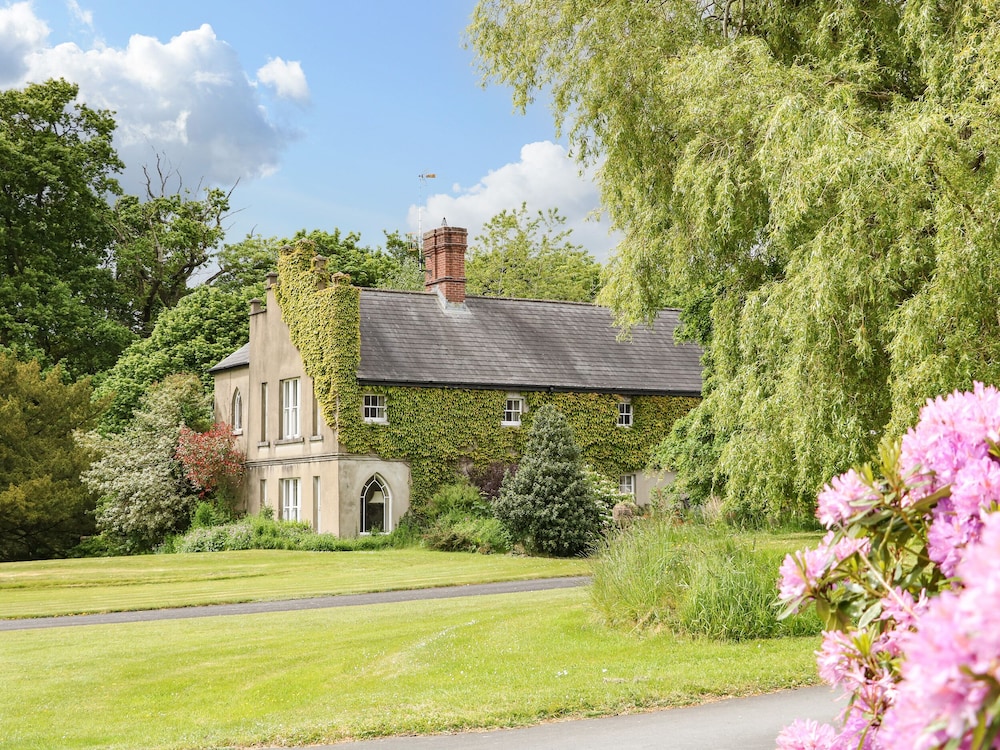Scarvagh House — 4-Star Luxury Hotel in Craigavon, United Kingdom