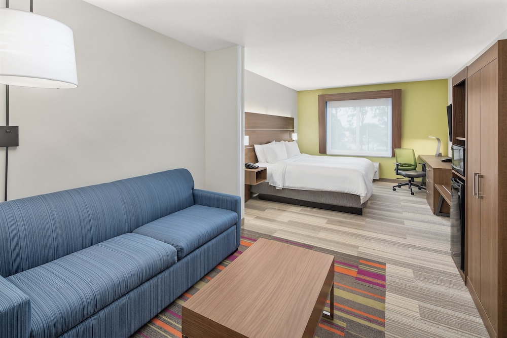 Holiday Inn Express & Suites Palm Bay by IHG - photo 10