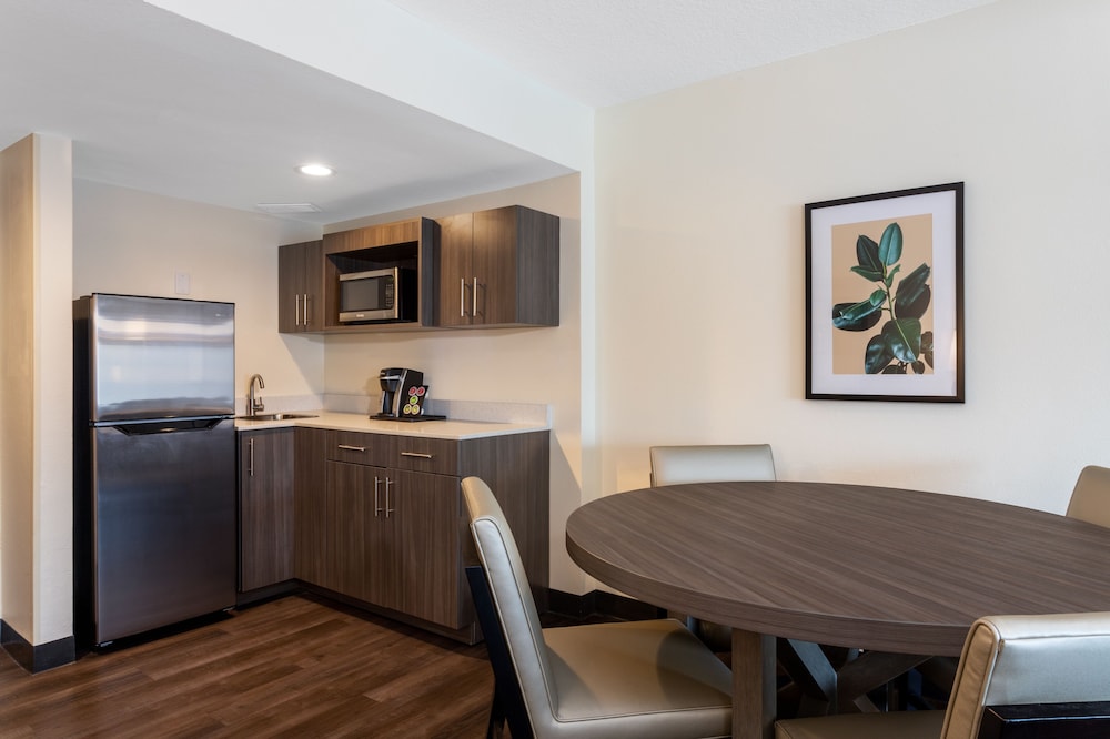Holiday Inn Tampa North - photo 17