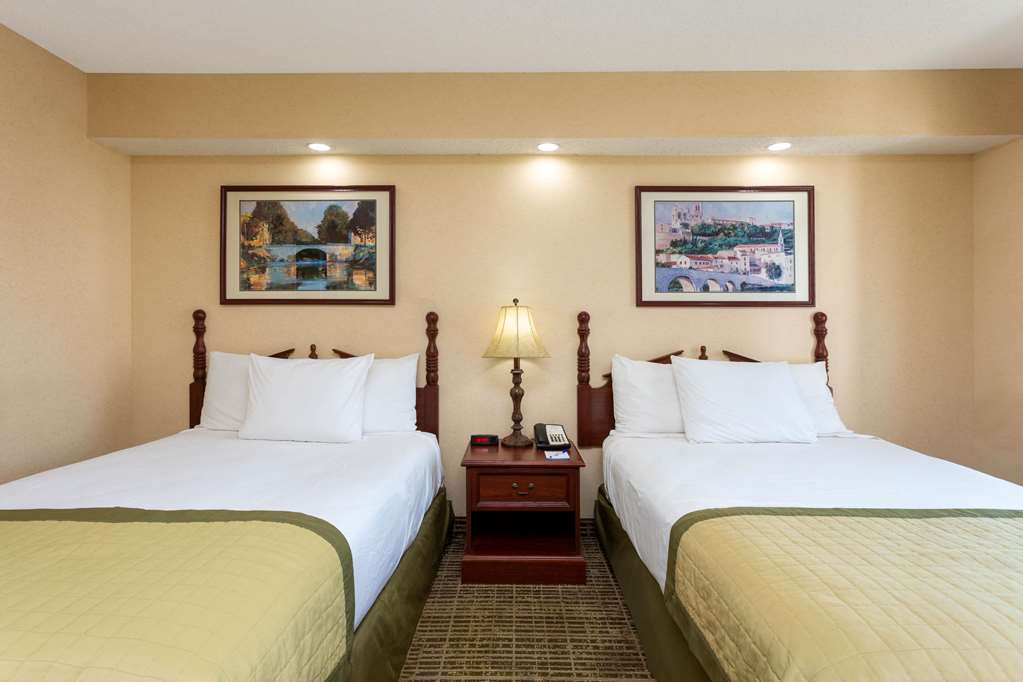 Baymont by Wyndham Easley Greenville - photo 7