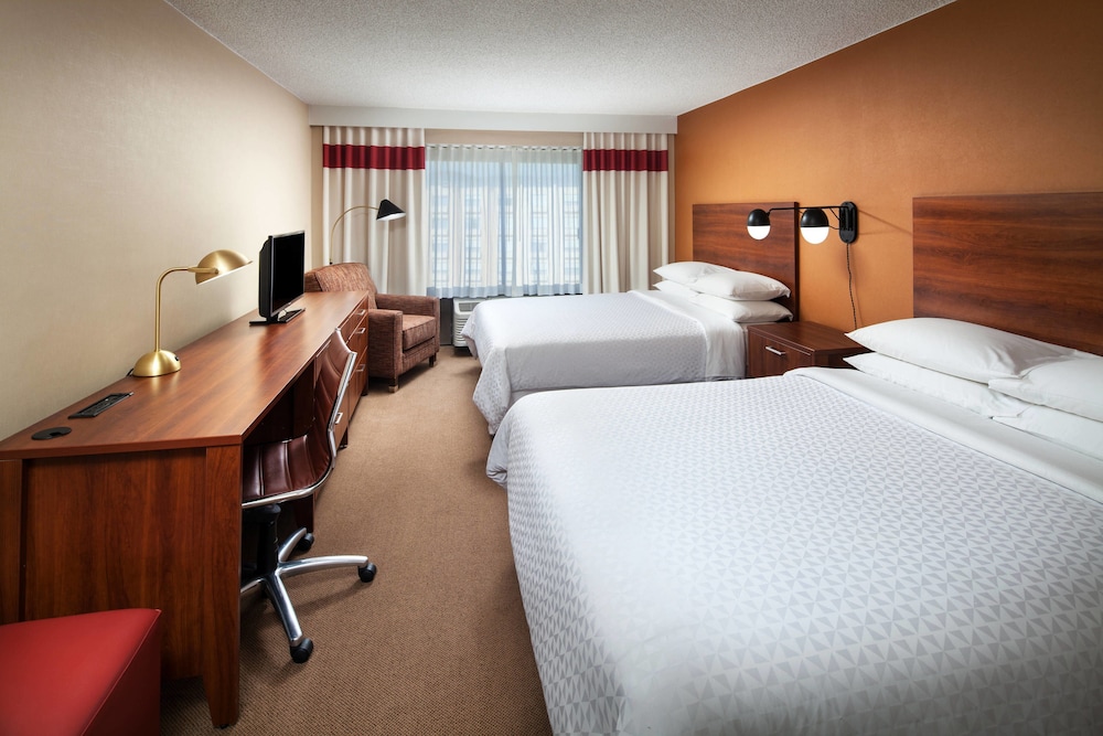 Four Points by Sheraton Los Angeles International Airport - photo 18