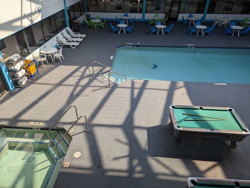 Woodfield Inn and Suites - photo 27