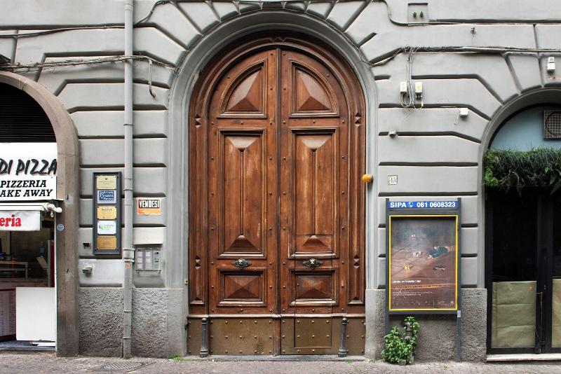 Certosa Suite — 4-Star Luxury Hotel in Naples, Italy