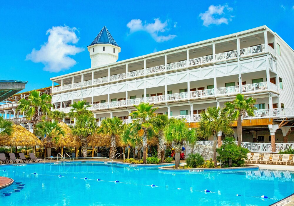 Waves Resort Corpus Christi in Corpus Christi, United States