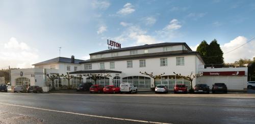 Hotel Barreiro — hotel in Ordes