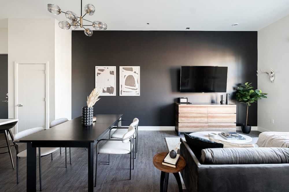 Relaxed Elegance Espadin LoHi — 4-Star Luxury Hotel in Denver, United States