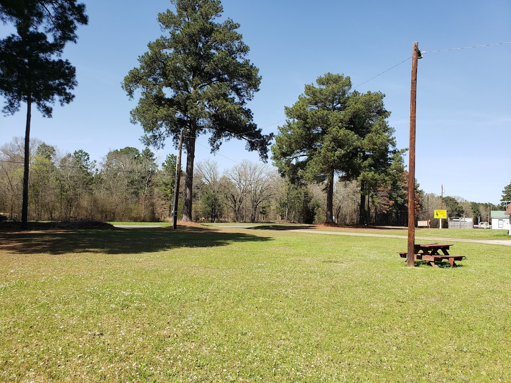 Clear Lakes Inn - photo 25
