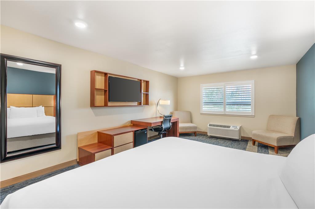 Best Western Plus Clocktower Inn - photo 18
