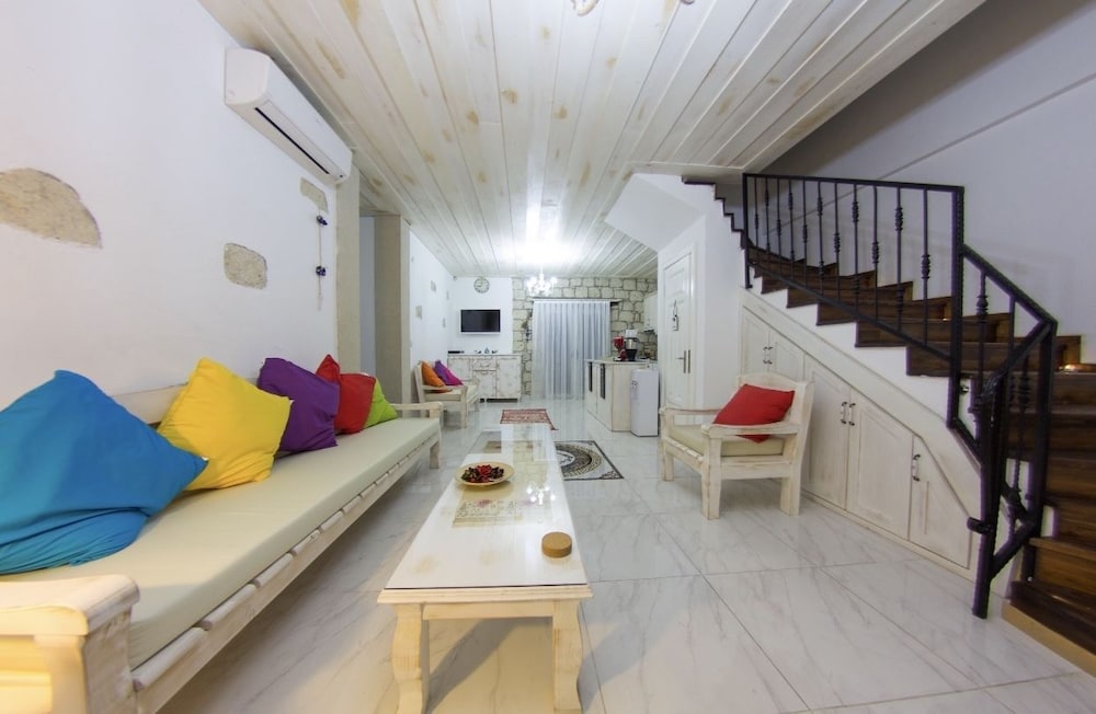 King Hotel Alacati — Cesme — photo 2