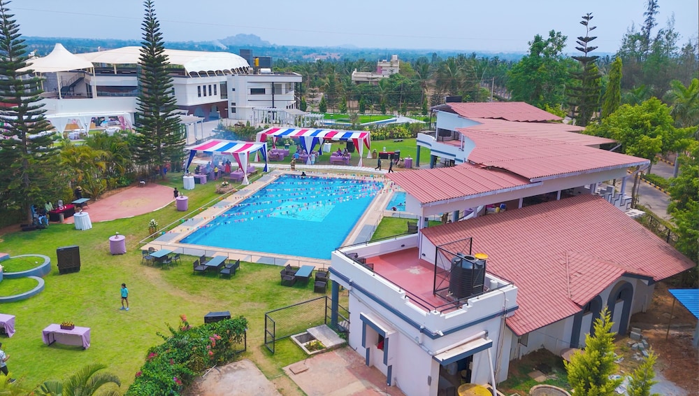 Quad Club Resort and Spa Nandi Hills in Karnataka, India