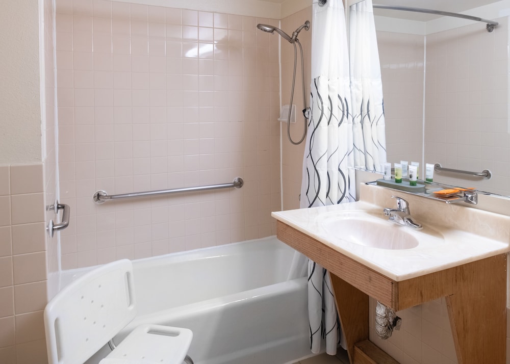 Glendale Hotel - photo 26