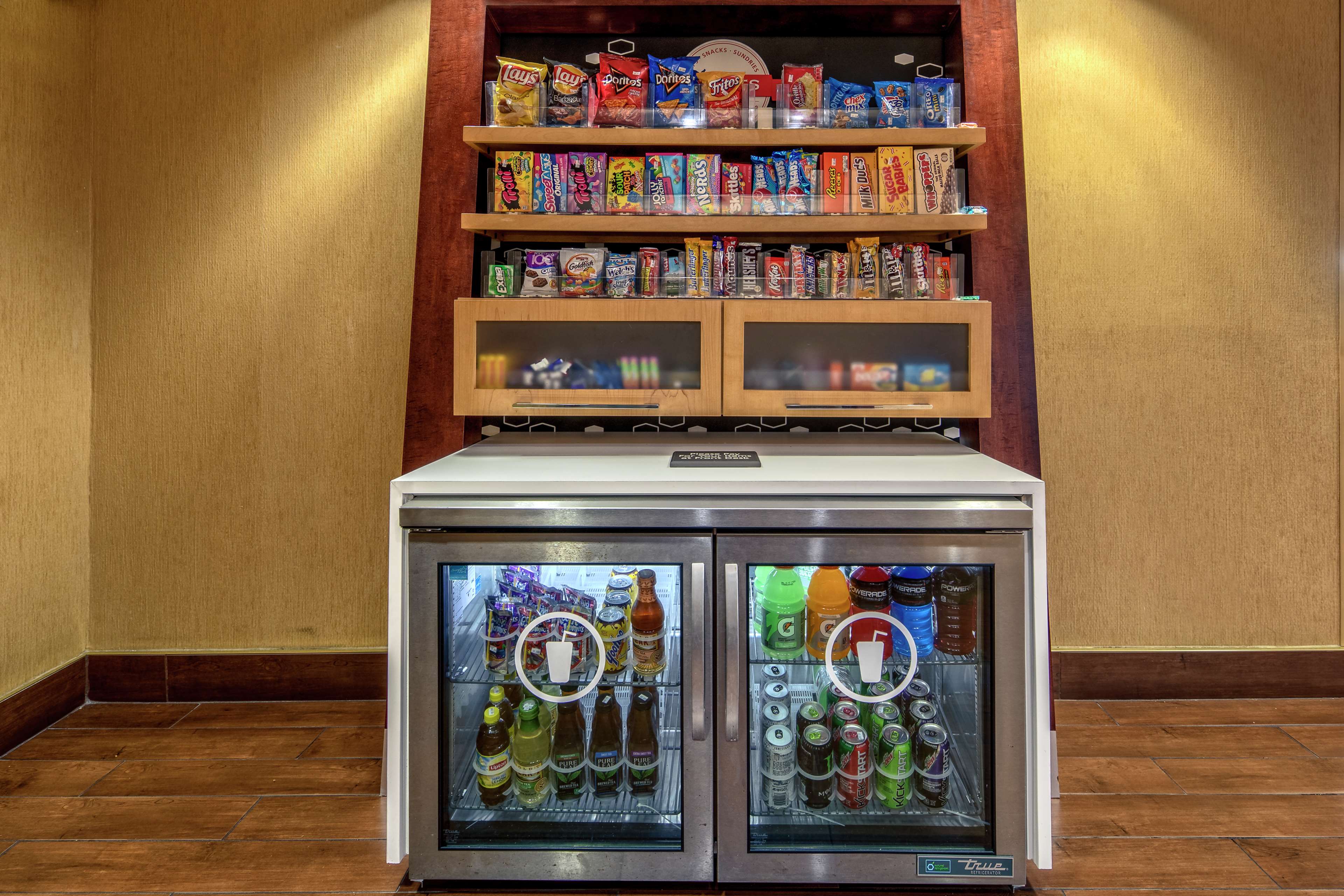 Hampton Inn Corinth - photo 8