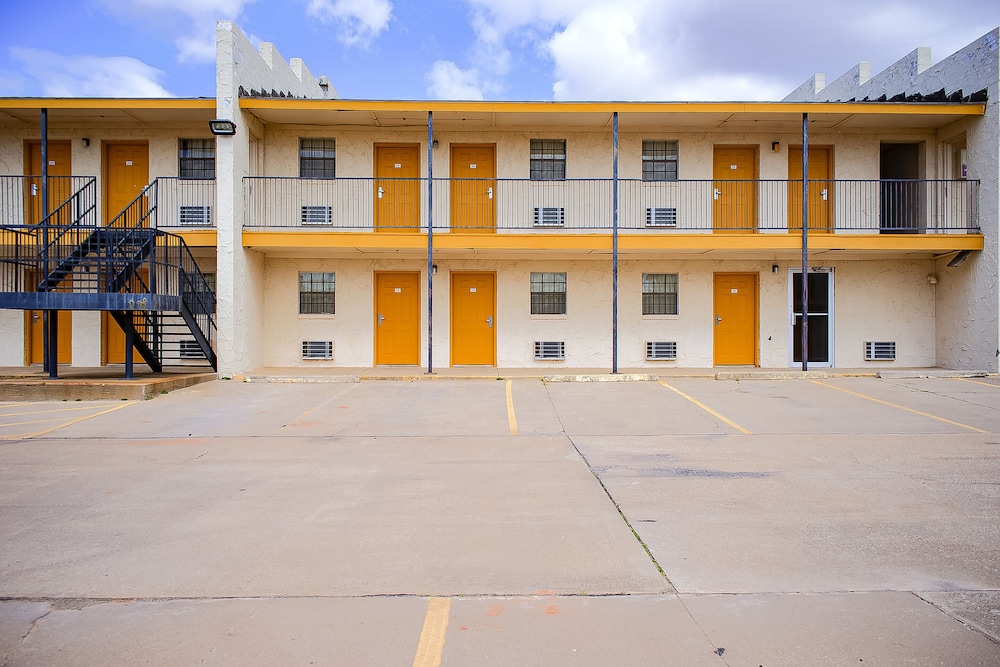 Duncan Inn by OYO OK Hwy 81 Near Chisholm Casino - photo 25