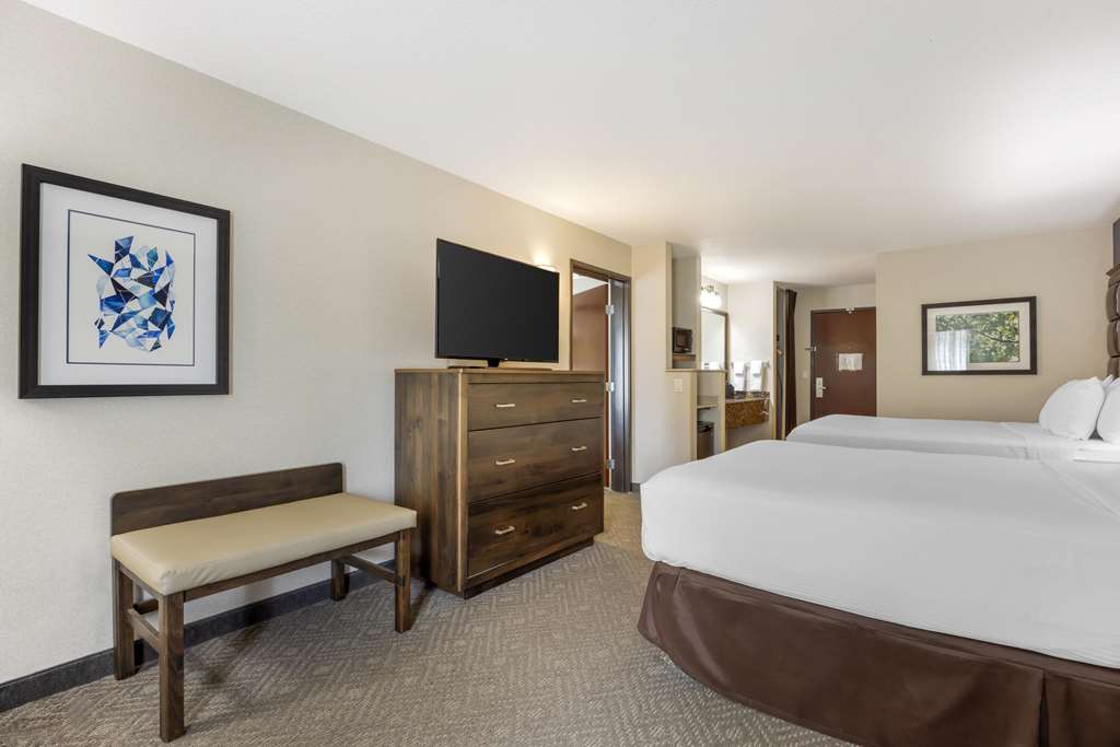 Best Western Plus Northwind Inn & Suites - photo 9