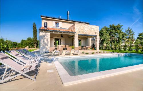 Villa Mia — 4-Star Luxury Hotel in None, Croatia