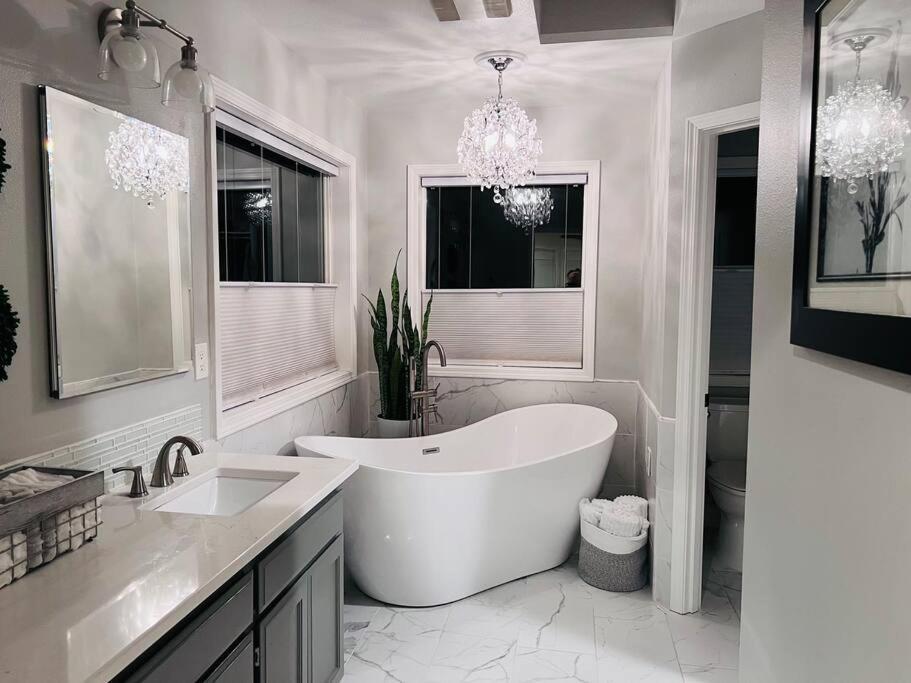 Sopra Bella 4 bedroom home — 4-Star Luxury Hotel in Corvallis, United States