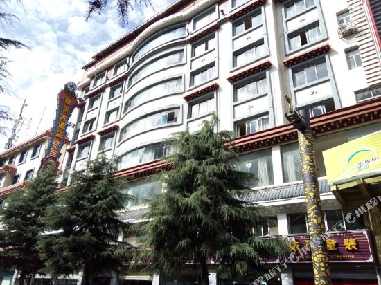 Jianxing Hotel — hotel in Jiulong