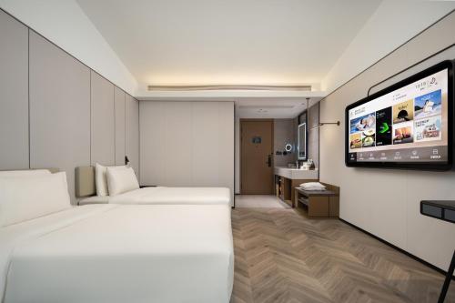 Atour Hotel Ningbo Cixi Ancient Town in Ningbo, People's Republic of China