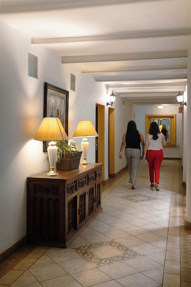 Hotel Suites Kino