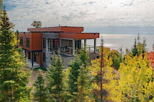 Le Saint Laurent in Unknown City, Canada