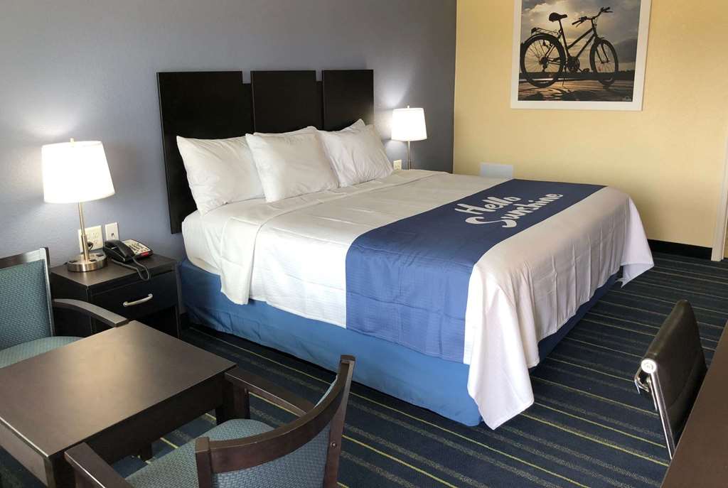 Days Inn by Wyndham Charles Town Harpers Ferry - photo 23