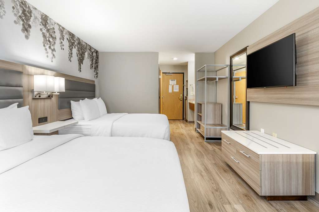 Best Western Plus Vineyard Inn - photo 41