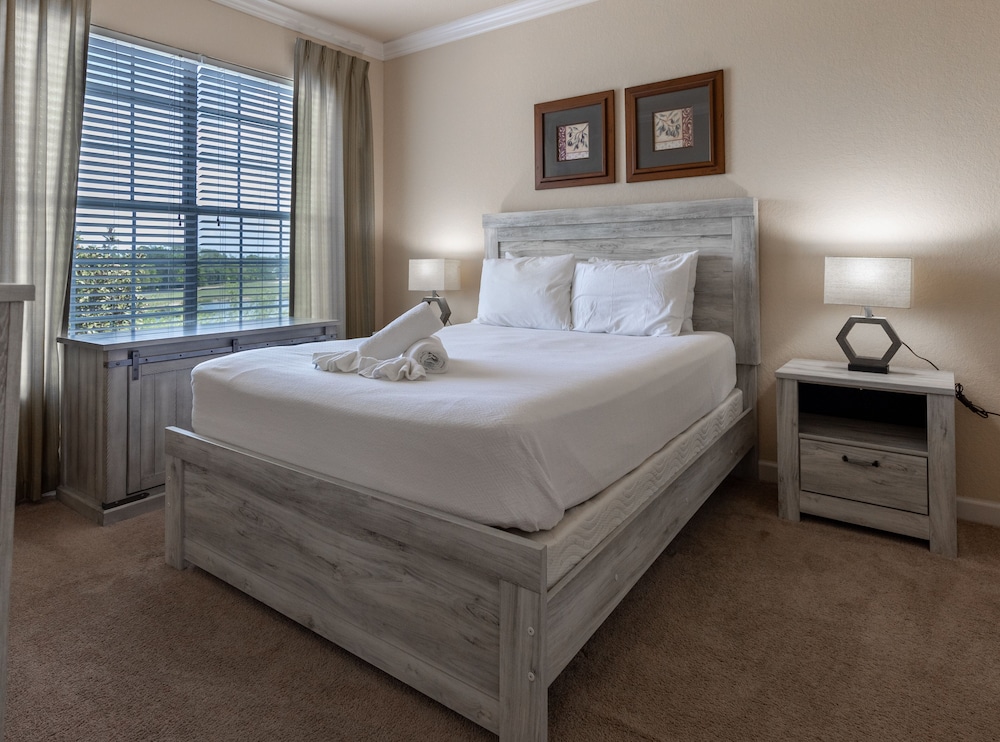 8000tw Unit 4403 Tuscana Resort 2 Bedroom Condo by RedAwning - photo 2
