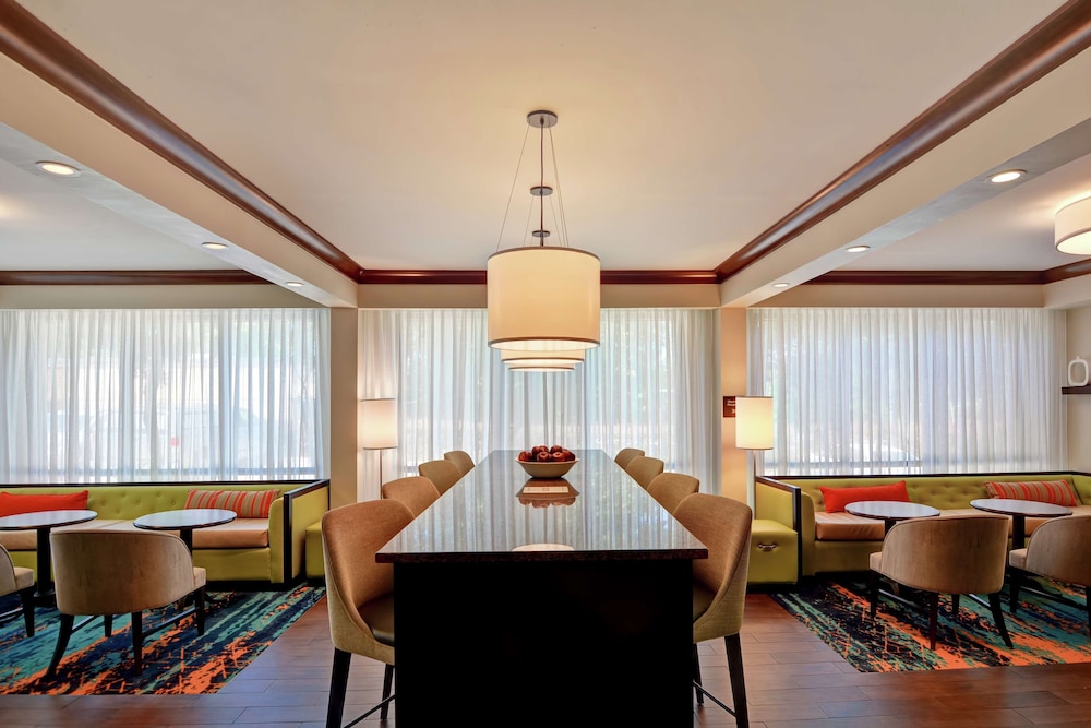 Hampton Inn Birmingham Mountain Brook - photo 2