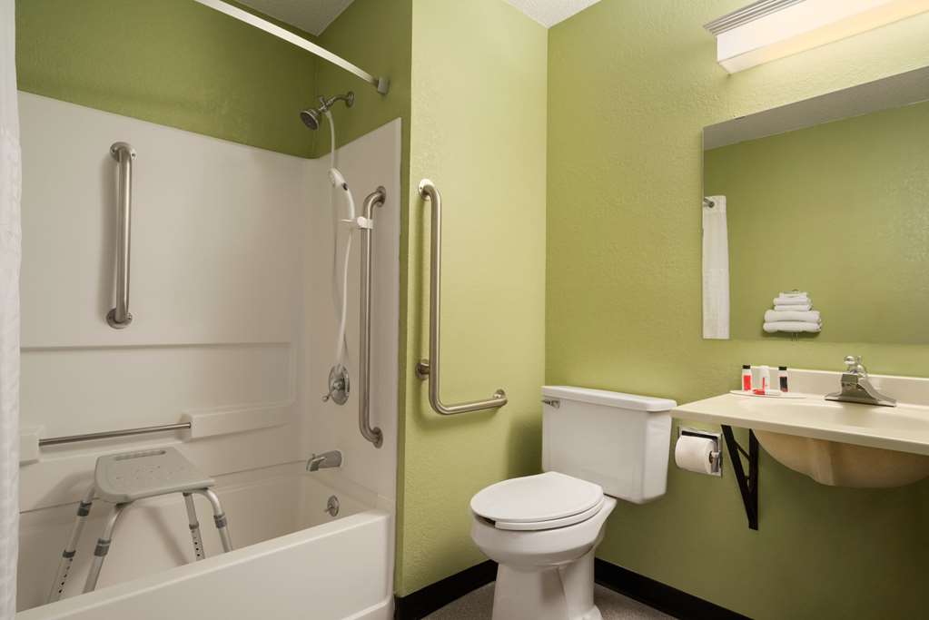 Super 8 by Wyndham Ithaca - photo 19