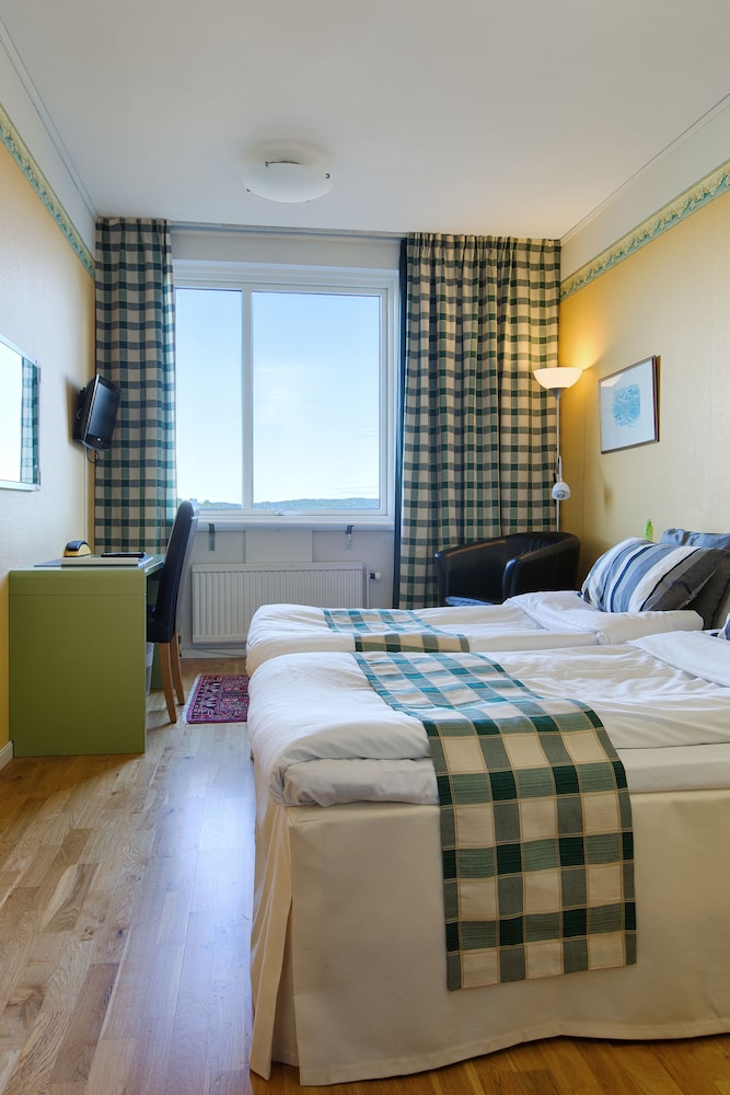 Bohusgården Hotell & Konferens — Uddevalla — photo 2