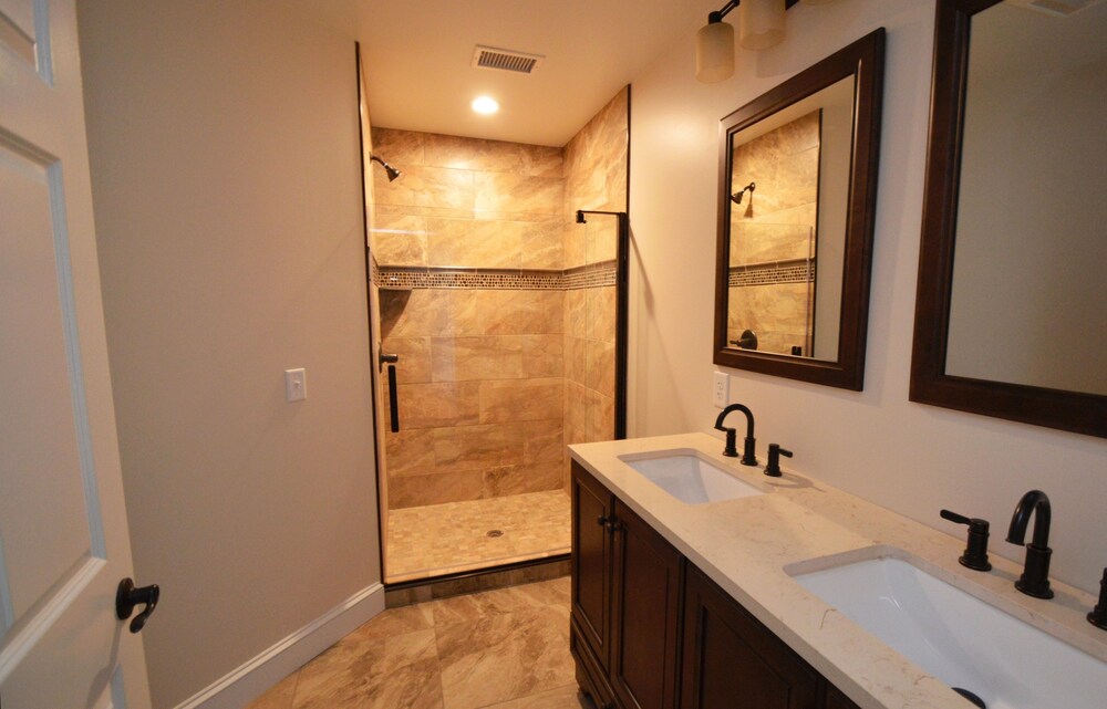 Waters Edge B&B Resort - photo 25